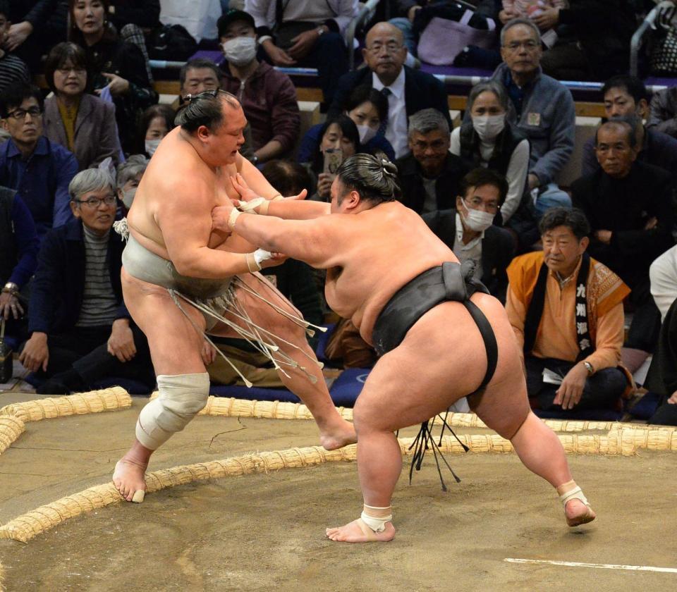 北勝富士に快勝し白星発進した貴景勝（撮影・和田康志）