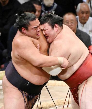 熱海富士　トップ並んだ　湘南乃海に快勝！２敗堅守　八角理事長が絶賛「若手らしくていい」