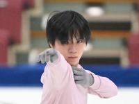 　練習する宇野昌磨（撮影・佐々木彰尚）