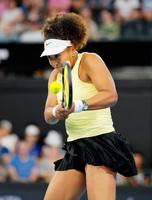 女子シングルス１回戦でタマラ・コルパチュと対戦する大坂なおみ（共同）