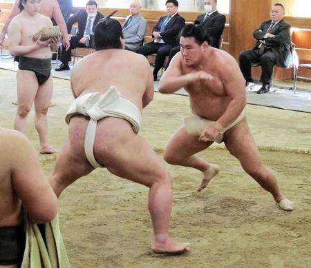 豊昇龍　霧島との稽古で「熱くなっちゃったな」と苦笑　大関同士では１勝４敗