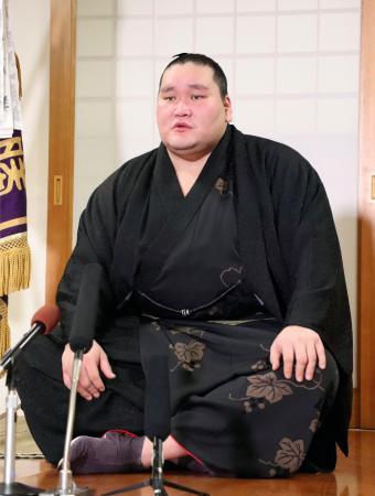 照ノ富士「２桁優勝早く達成を」　休場から９度目の復活Ｖ