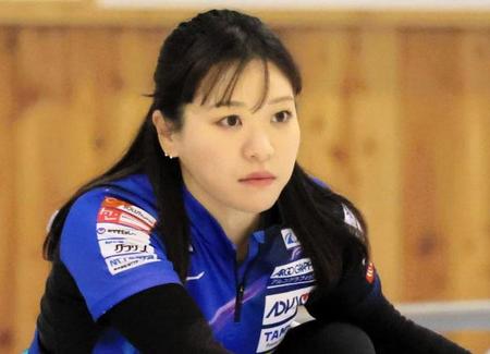 ロコ・ソラーレの吉田知那美が「ユニホームを脱ぐ」