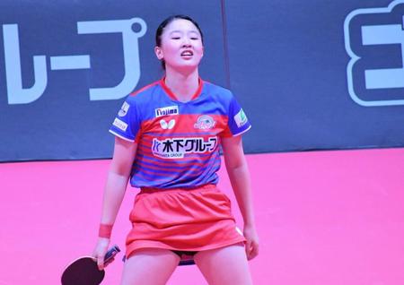 　全日本選手権後初のＴリーグで、ビクトリーマッチで敗れて天を仰ぐ張本美和