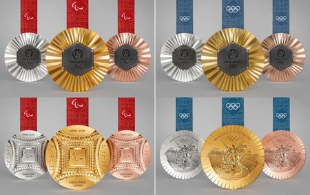 　発表されたパリ五輪（右側）とパラリンピックのメダルデザイン。表面（上）はフランス本土を「六角形」で表現し、五輪裏面（右下）はギリシャ神話の女神ニケ、パラ裏面（左下）は下から見上げたエッフェル塔が描かれた（大会組織委提供・共同）