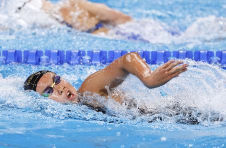 　女子８００メートル自由形決勝　力泳する梶本一花＝ドーハ（共同）