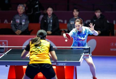 　南アフリカ戦でプレーする木原美悠