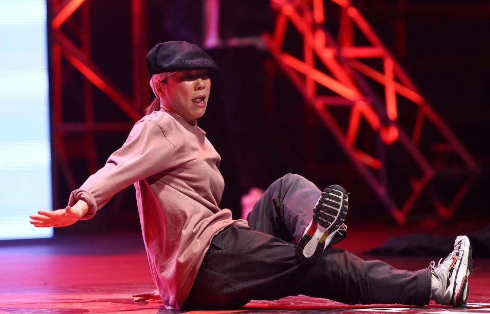 　優勝した福島あゆみの演技