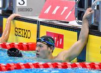　男子個人メドレー１０位で予選落ちした本多灯（撮影・持木克友）