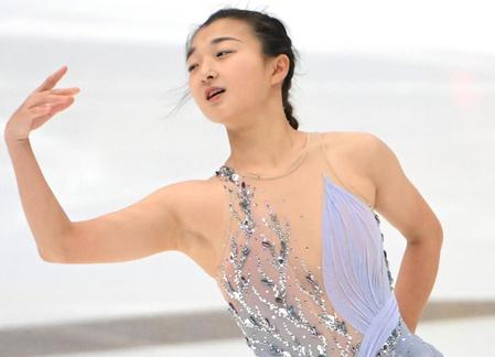 坂本花織、まさかＳＰ４位発進　ジャンプ乱れ苦笑い　日本勢初の３連覇へフリーで巻き返しへ　吉田陽菜８位、千葉百音１３位　世界選手権