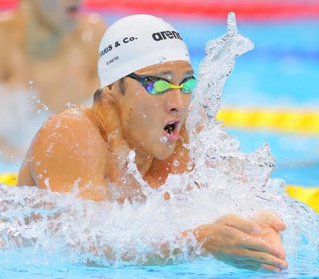 　力泳する瀬戸大也（撮影・吉澤敬太）