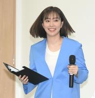 　インタビューに挑戦した石川佳純さん（撮影・堀内翔）