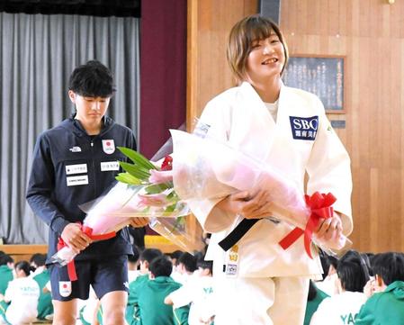 角田夏実　母校で「金」誓った　在学中のスポーツクライミング・安楽宙斗も五輪へ意気込み