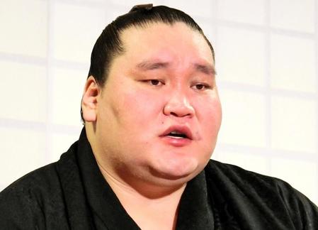 休場の照ノ富士は左脇腹の故障が悪化　師匠・伊勢ケ浜親方が説明「痛すぎて力が出ない」名古屋場所での復帰目指す