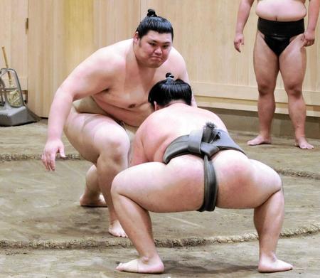大の里　夏場所優勝後オフ明け　二所ノ関部屋頭の自覚「先頭に立って引っ張っていきたい」