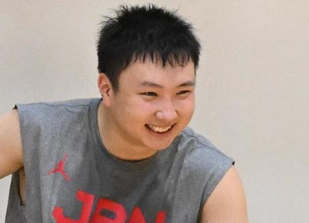 バスケ男子　“和製カリー”富永がカリーブランド契約「夢の１つかなってうれしい」