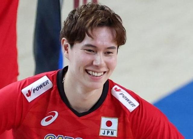 バレー男子 高橋藍が登録メンバーから外れる 富田将馬と交代