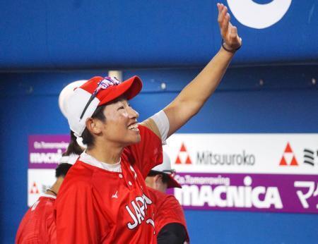 ソフトボール日本快勝、３戦全勝　女子日米対抗