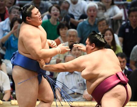 「おそらく北の富士さんは怒ってる」波乱の名古屋場所、３大関がそろって初日に土　舞の海氏「一昔前よりも大関のレベルが落ちるのかも」