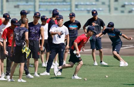 夏の甲子園、２３日に決勝　関東第一、京都国際が調整