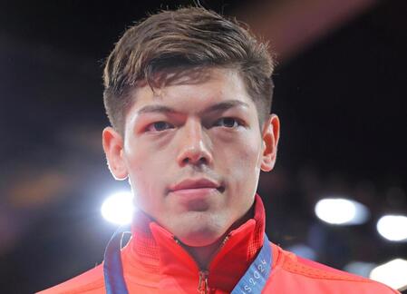 「拡大した！」「芸術です」柔道銀・村尾三四郎　大自然での入水姿に「筋肉えぐいっす！」１万超いいね反響に