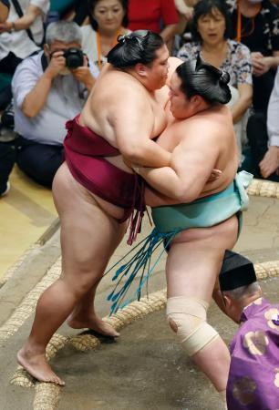 琴桜５勝目、豊昇龍は４敗　大の里、ただ一人全勝守る