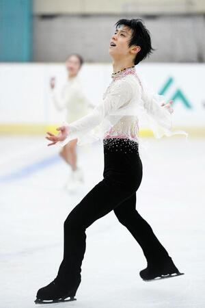 　能登半島復興支援チャリティー演技会で熱演する羽生結弦さん©矢口亨