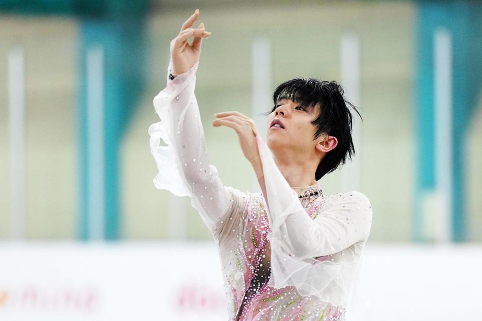 　能登半島復興支援チャリティー演技会で「春よ、来い」を熱演する羽生結弦さん©矢口亨