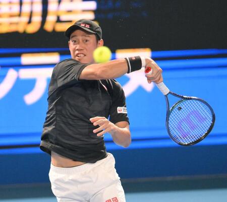 　マリン・チリッチと対戦する錦織圭（撮影・伊藤笙子）