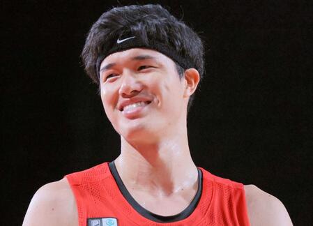 渡辺雄太が圧巻Ｂリーグデビュー　相手守備の上から３点シュート　千葉Ｊ開幕戦