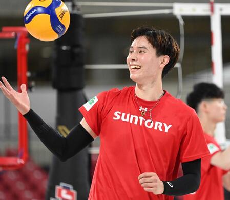 高橋藍　１１日のバレーボール新リーグ開幕戦へ「おもしろさ伝えていけるプレーを」“日本代表対決”へ向け西田ら強敵に対抗心も