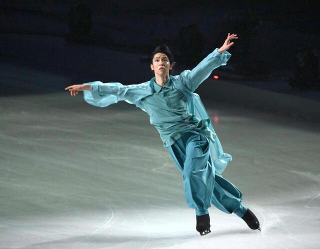 羽生結弦さん 華麗に、厳かに新たな旅路  ３０歳誕生日に制作総指揮アイスショー第３弾開幕「生まれてきてよかった！」１万４０００人が「ハッピーバースデー」大合唱/スポーツ/デイリースポーツ  online