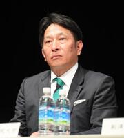 　箱根駅伝記者発表会見に出席した青学大・原晋監督（撮影・佐々木彰尚）