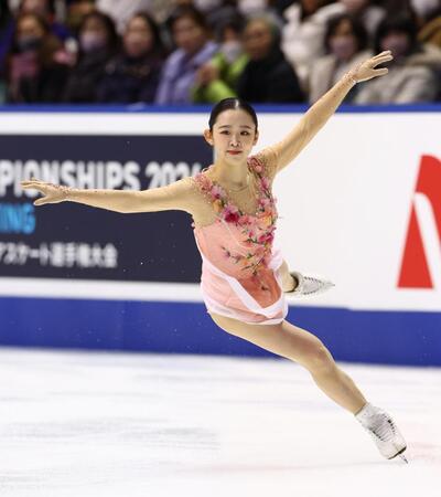 　フリーで演技する青木祐奈