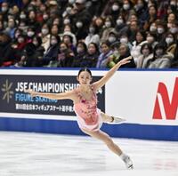 　華麗な演技を披露する青木祐奈（撮影・北村雅宏）