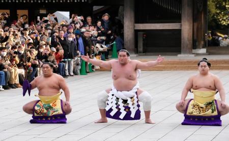 照ノ富士、明治神宮奉納土俵入り　今年は１１度目優勝へ