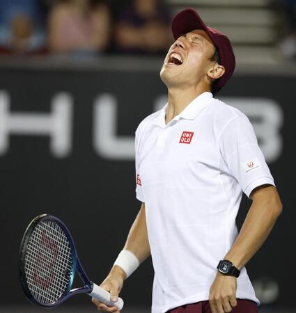 　男子シングルス２回戦でポイントを奪われた錦織圭