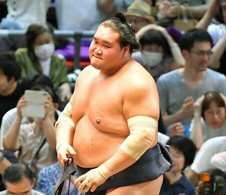 　引退を表明した照ノ富士