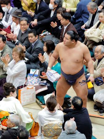 千秋楽に審判部臨時会議へ　豊昇龍綱とり、慎重意見も