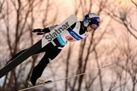 　Ｗ杯ジャンプ女子スーパー団体で６位だった高梨沙羅の１回目