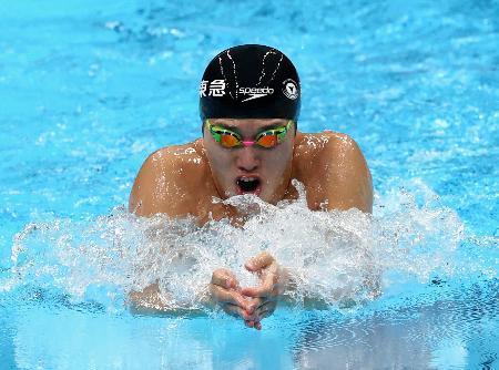 男子２００平泳ぎは深沢が優勝　競泳の北島康介杯最終日