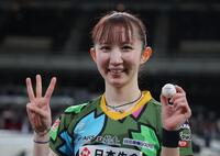 ３連覇を喜ぶ早田ひな（撮影・金田祐二）