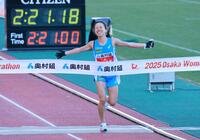 ２位でフィニッシュする小林香菜（撮影・石湯恒介）