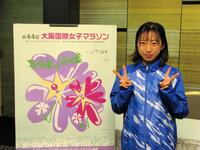 　激走から一夜明け、会見に登場した小林香菜