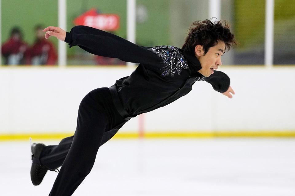 　演技する織田信成