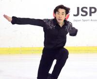 　フリーの演技をする織田信成