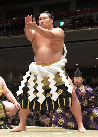 　両国国技館で初の横綱土俵入りを行う豊昇龍