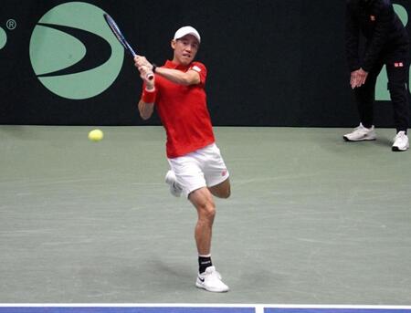 　軽快なプレーを見せる錦織