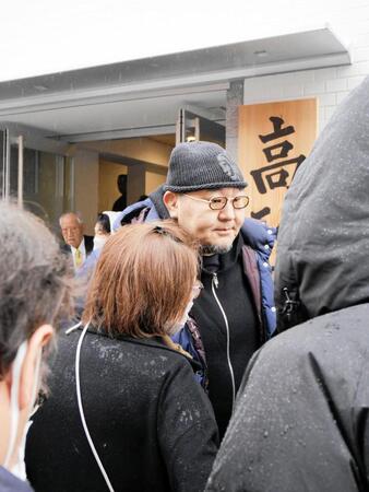 朝青龍が高砂部屋の部屋開きに姿「親方は弟子を育てるのがうまいから」高砂親方にエール