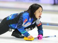 　大声で指示を出すロコ・ソラーレの藤沢五月（撮影・金田祐二）